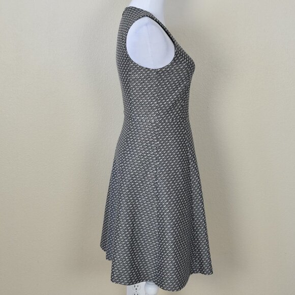 Theory Trekana Printed Textured Fit and Flare Dress 2 - Picture 6 of 8